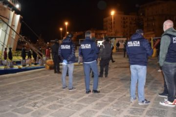 Arrestati due egiziani a Lampedusa per immigrazione clandestina  