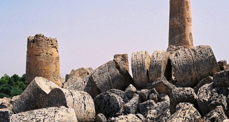 Italia Nostra sulla “riedificazione” di tre colonne del tempio G di Selinunte