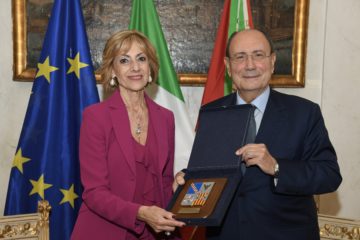 Schifani riceve in visita ufficiale il neo prefetto di Palermo Maria Teresa Cucinotta