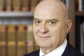 San Cataldo, Tommaso Falzone direttore generale Banca Toniolo va in pensione