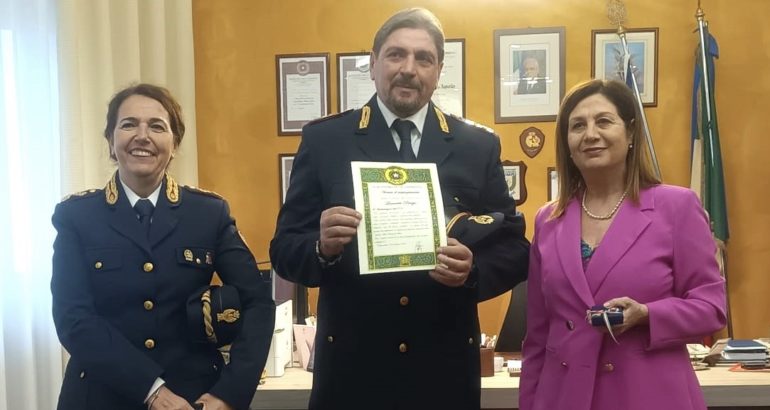 Caltanissetta, dopo 36 anni il Sostituto Commissario della Polizia Leonardo Burgio va in pensione
